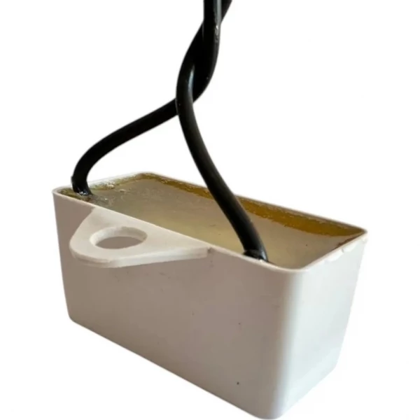 Capacitor Quadrado Para Ventiladores 5uf 250/300/400vac 5%