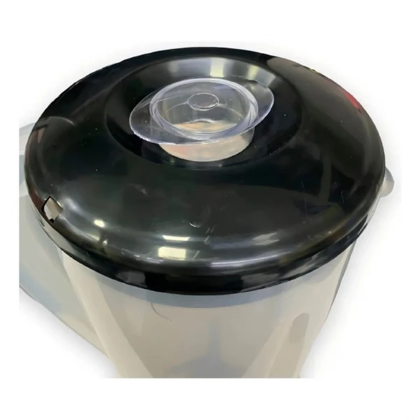 Copo preto translúcido L-60/66 para , resistente e encaixe perfeito.